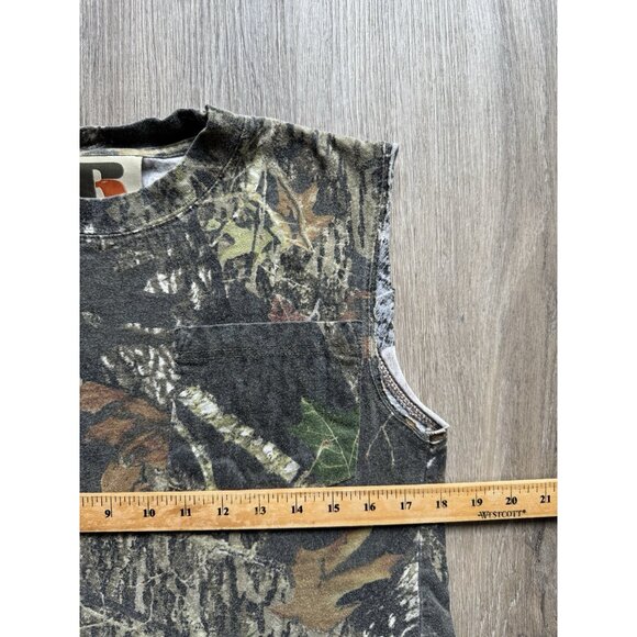 Vintage Y2K Russell Athletics Outdoors Real Tree Camo Forest Cut Off Shirt Small - Picture 6 of 7
